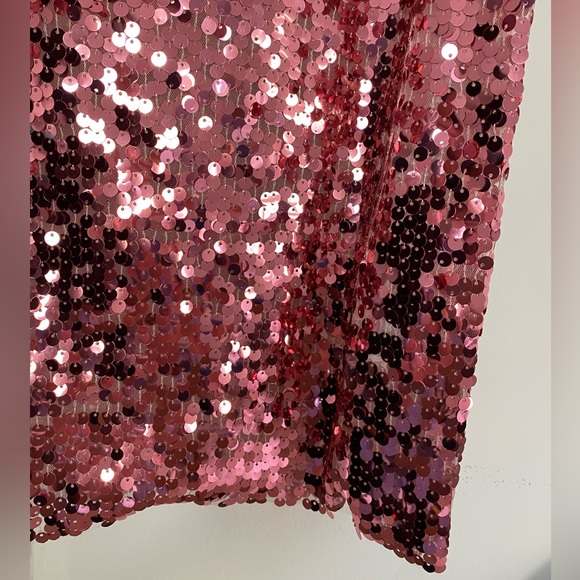 Pink beads detail sequin dress - Picture 6 of 9